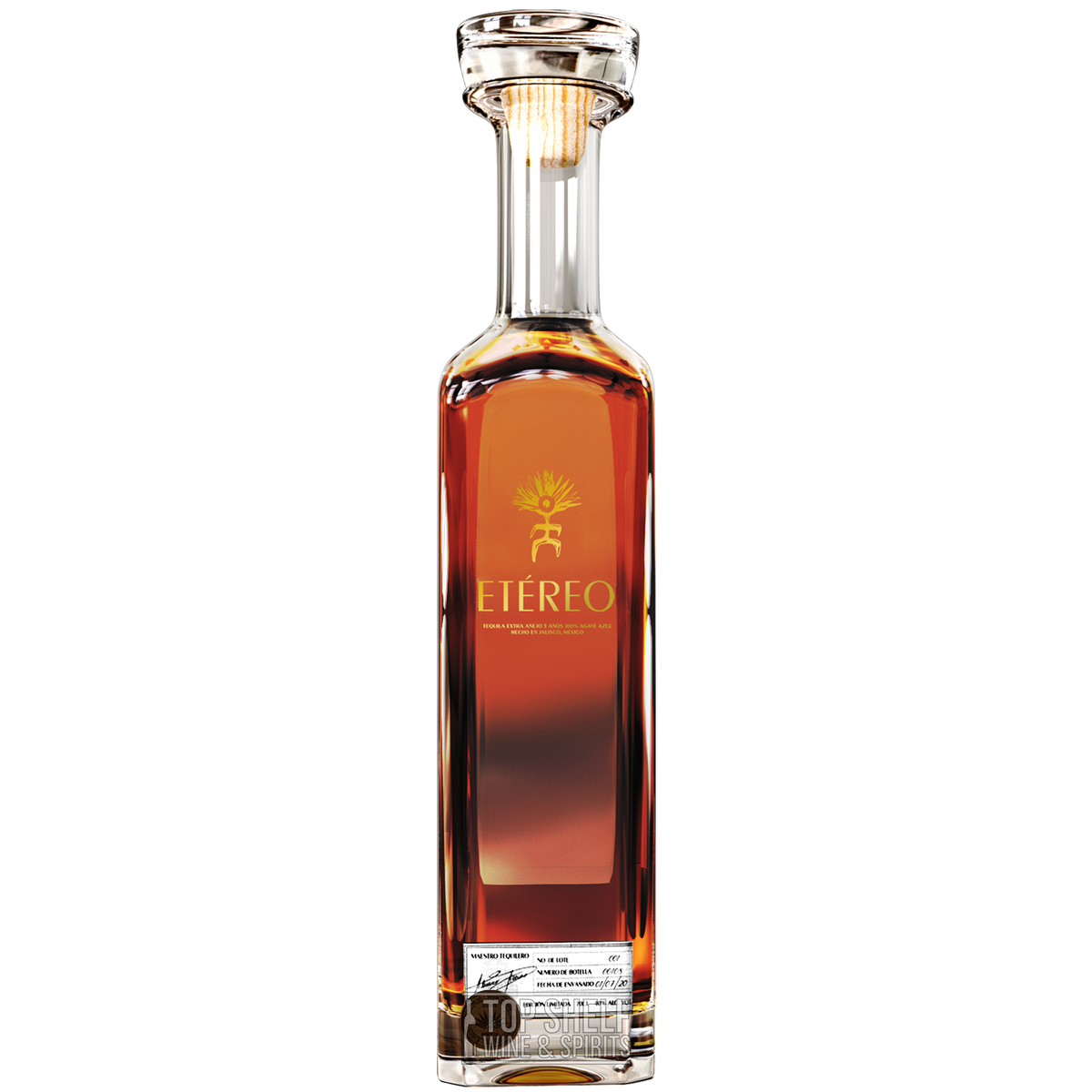 Etéreo Tequila Extra Anejo 5 Year bottle showcasing rich amber color and elegant design.