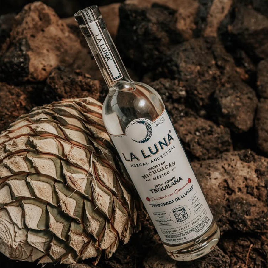 La Luna Temporada De Lluvias Ancestral Joven Mezcal