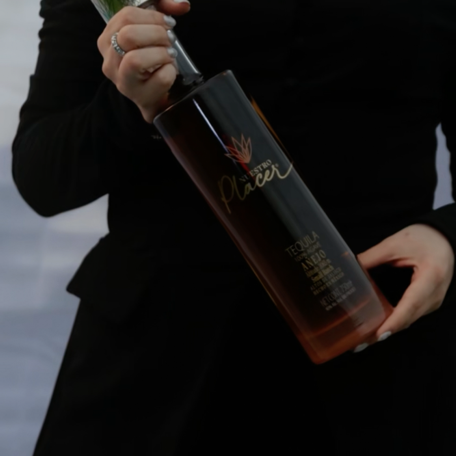 Nuestro Placer Añejo Tequila