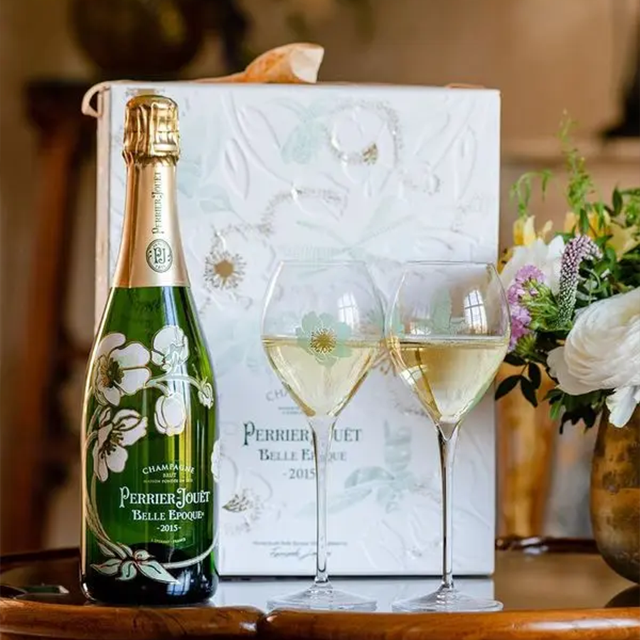 Perrier-Jouet Belle Epoque Fleur de Champagne 2015 Brut with Glasses