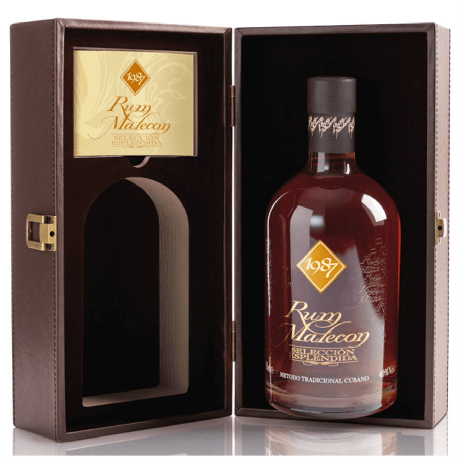 Rum Malecon Selección Esplendida Vintage 1982 in elegant packaging, showcasing premium Panamanian rum.
