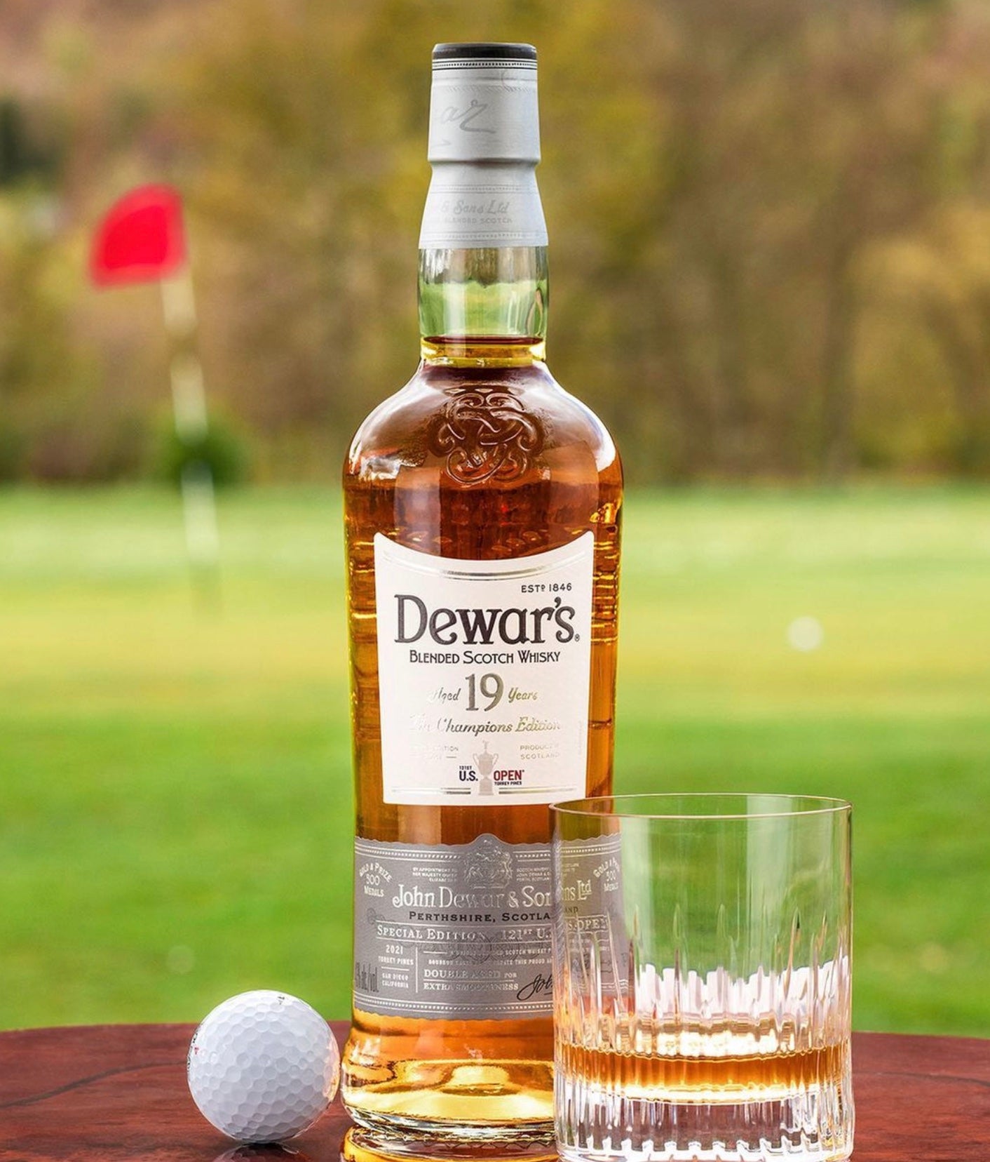 Dewar’s 19 Year Old Champions Edition 2022