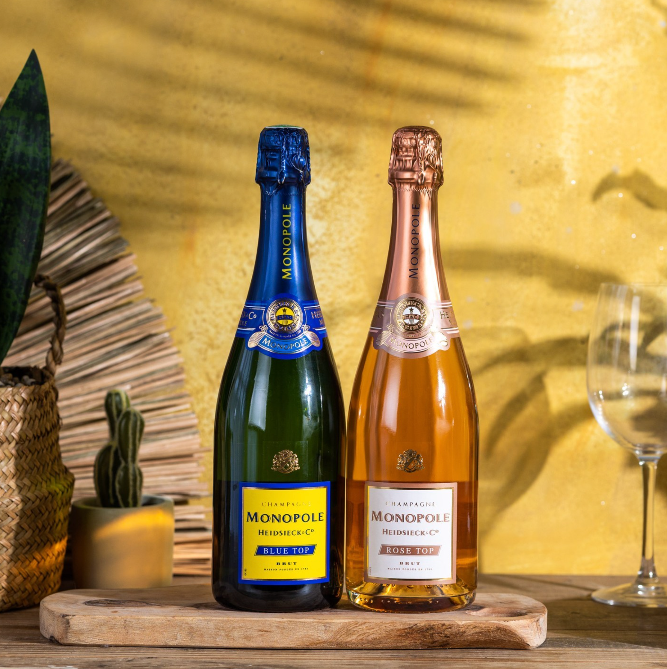 Monopole Heidsieck Brut Blue Top Champagne