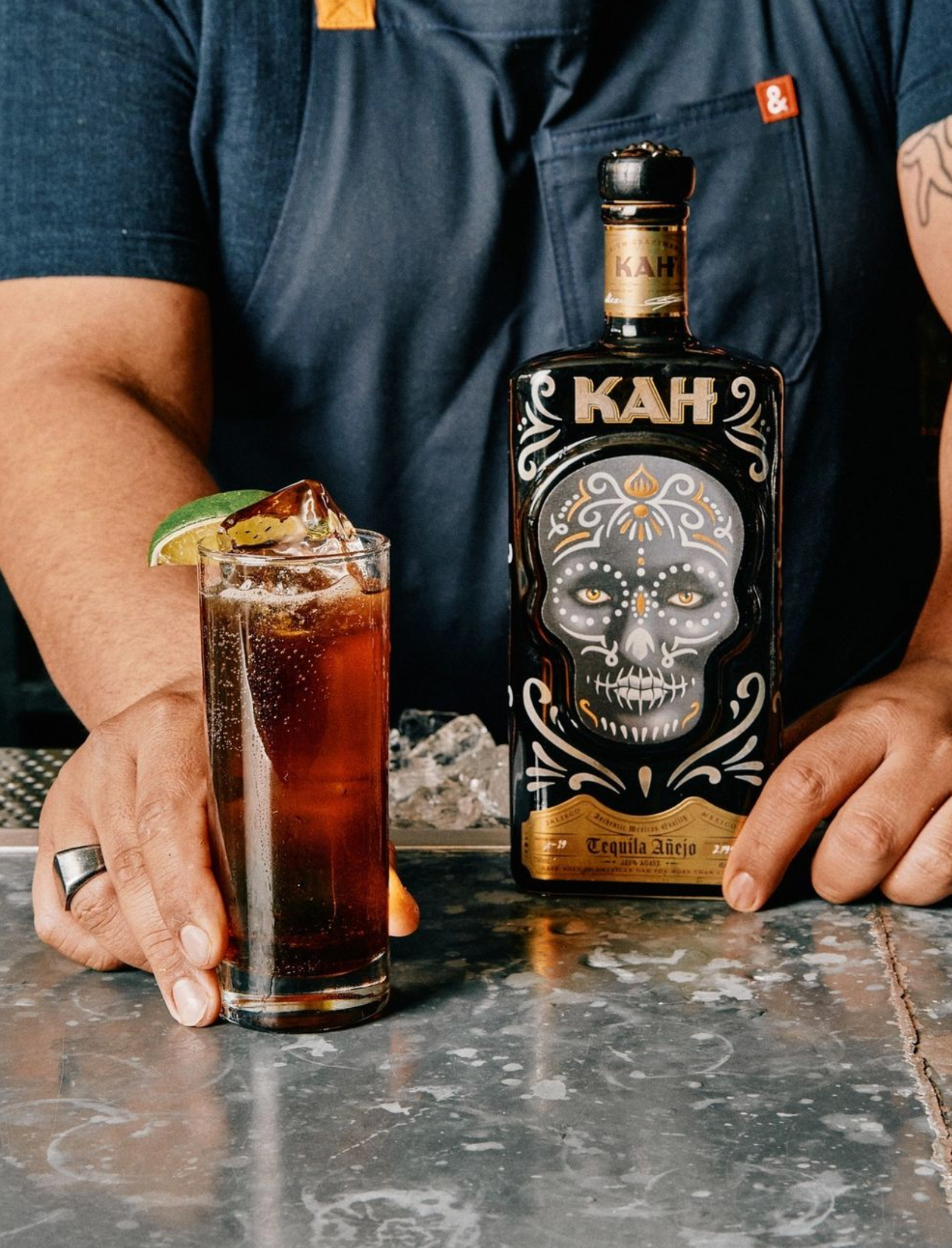 Kah Añejo Black Ceramic Tequila