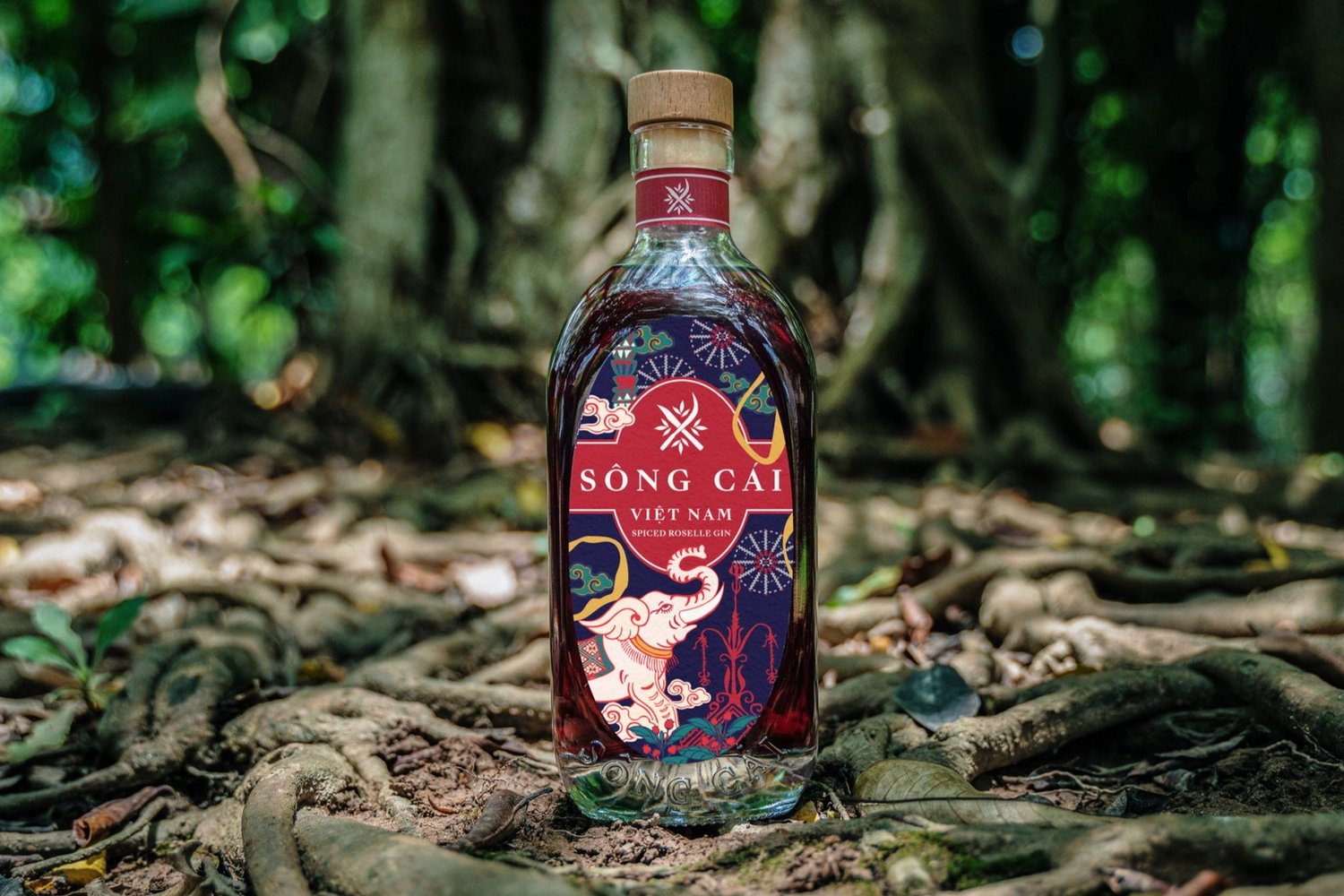 Sông Cái Vietnam Spiced Roselle Gin