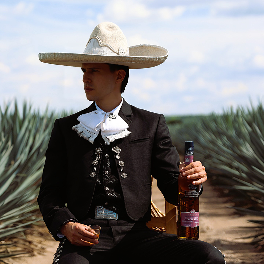 Turincio Añejo Tequila