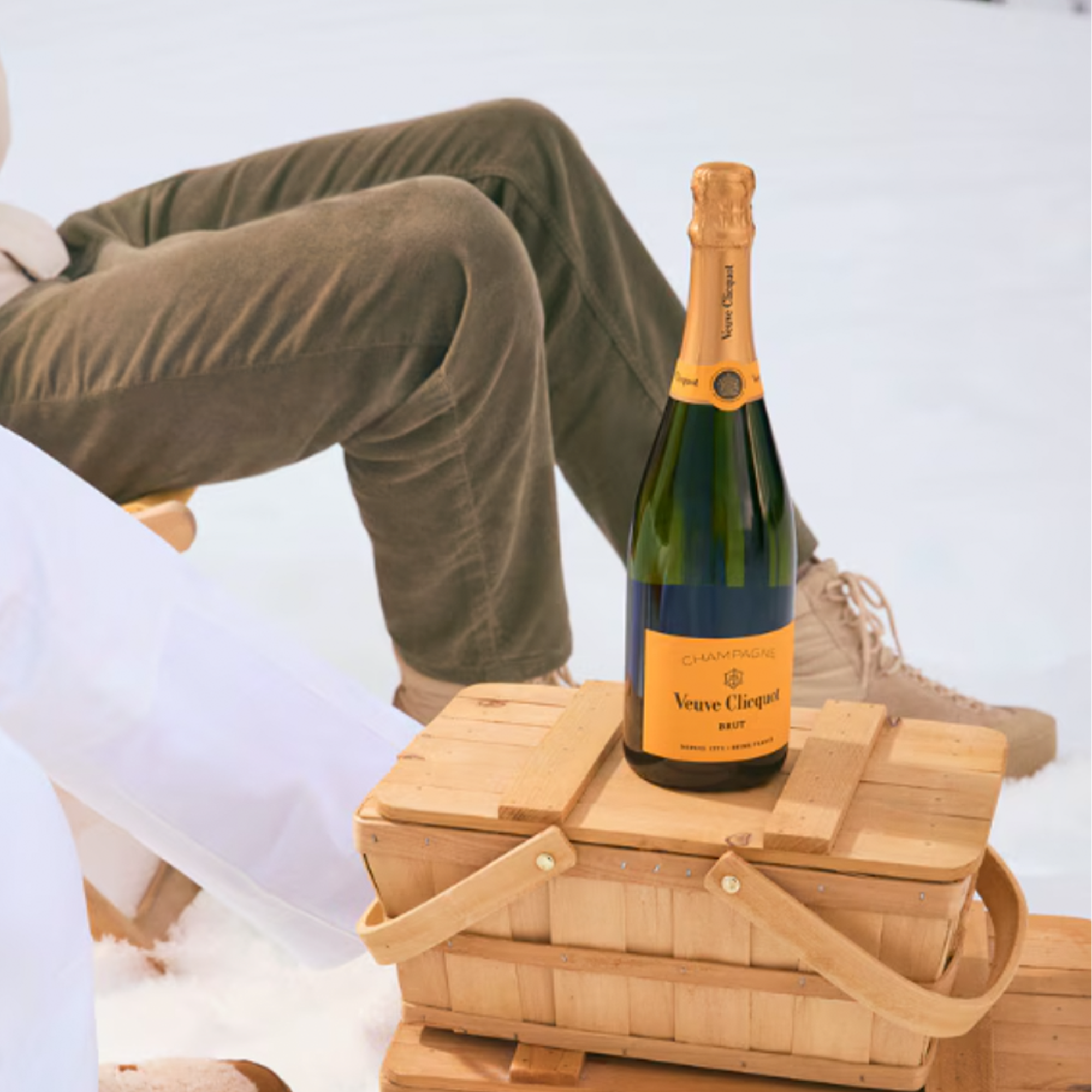 Veuve Clicquot Yellow Brut with Cooler