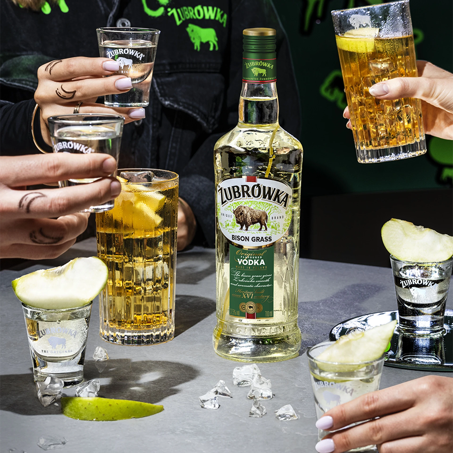 Żubrówka Bison Grass Vodka 1L