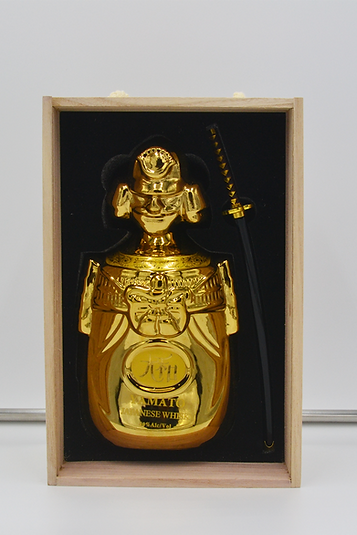 Yamato Mizunara Cask Japanese Whisky (Gold Samurai Edition)