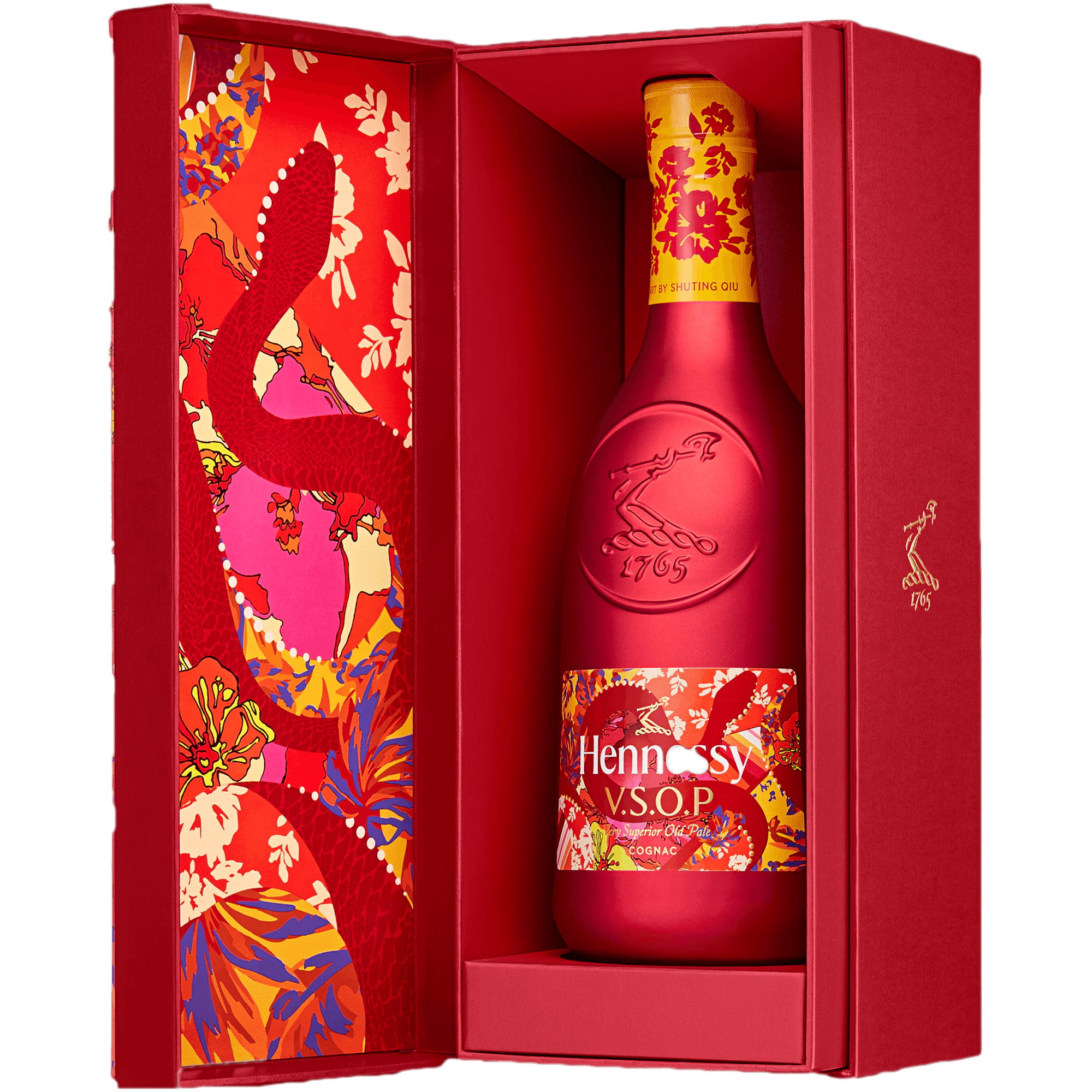 Hennessy V.S.O.P Lunar New Year 2025 display featuring bold red packaging and floral designs by Shuting Qiu.