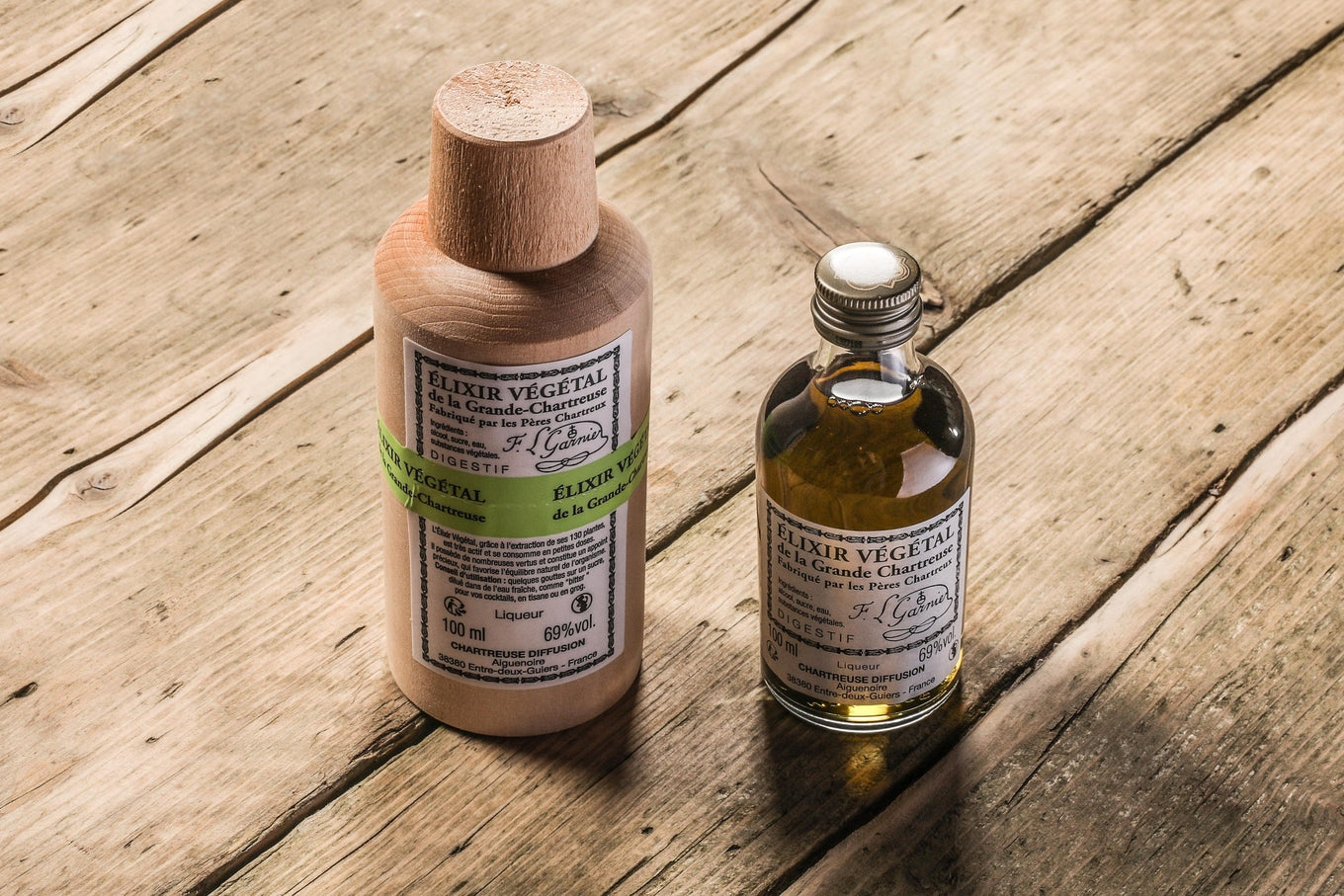 Chartreuse The Herbal Elixir De La Grande (Elixir Végétal)
