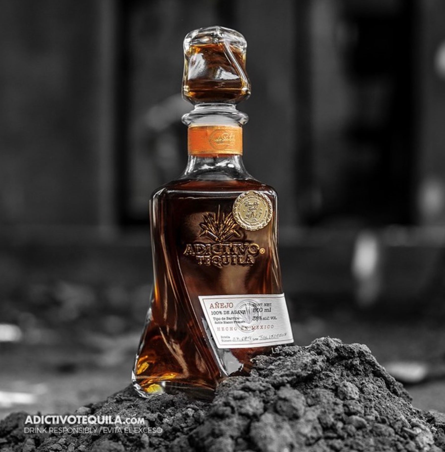 Adictivo Añejo Tequila