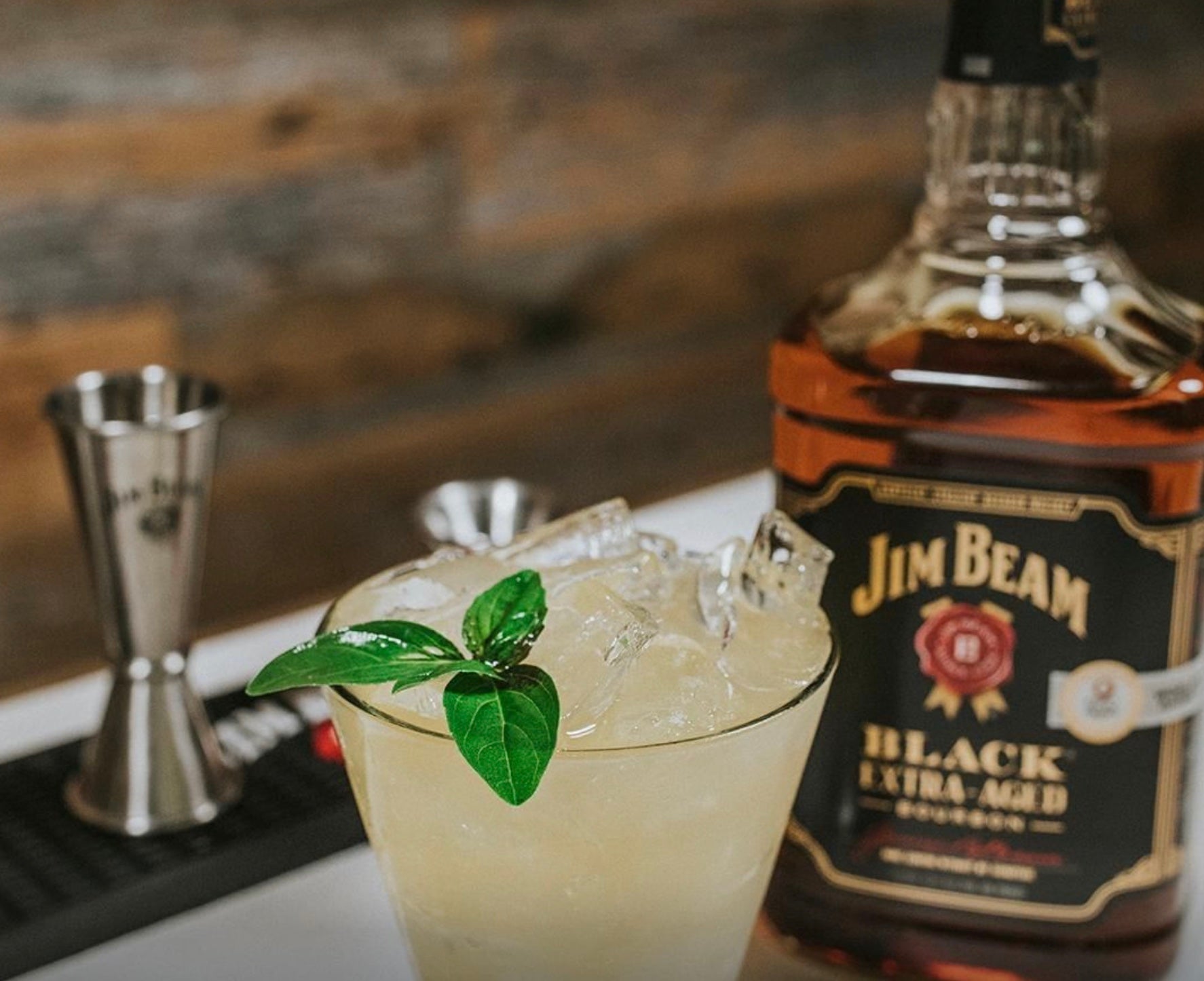 Jim Beam Black Extra Aged