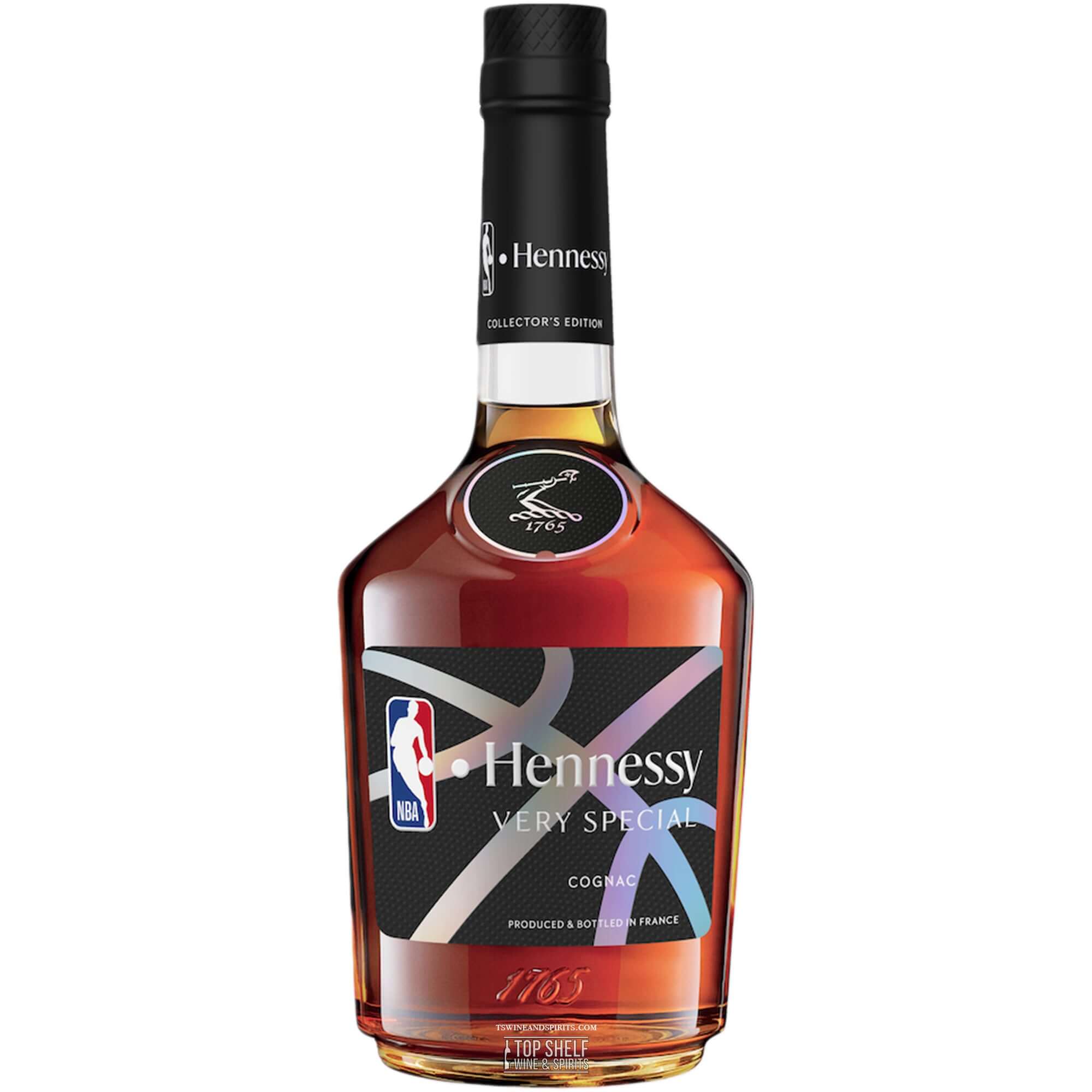 Hennessy Very Special NBA Limited Edition 2022 cognac bottle, showcasing a vibrant design and collector's appeal.