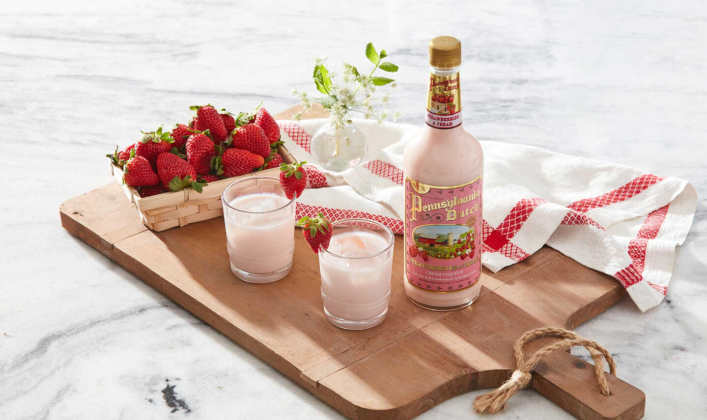 Pennsylvania Dutch Strawberries & Cream