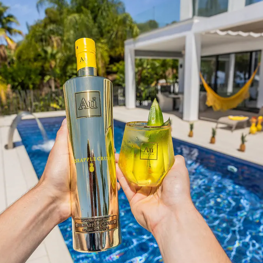 Au Pineapple Crush Vodka 700ml