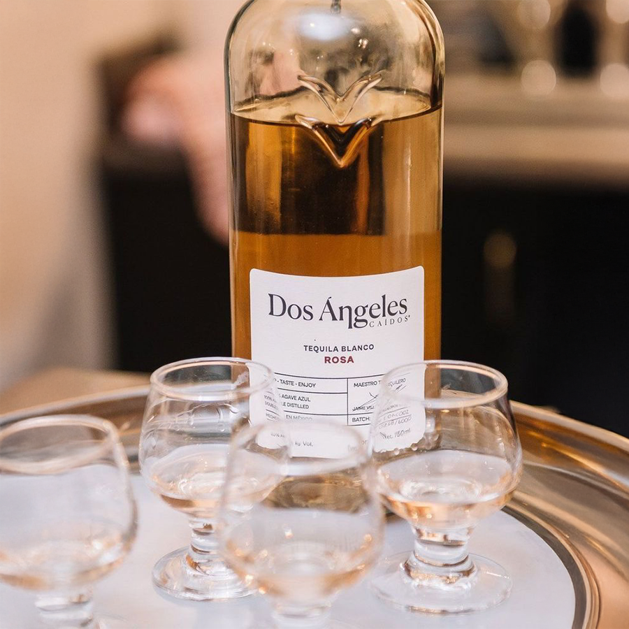 Dos Angeles Caidos Rosa Blanco Tequila