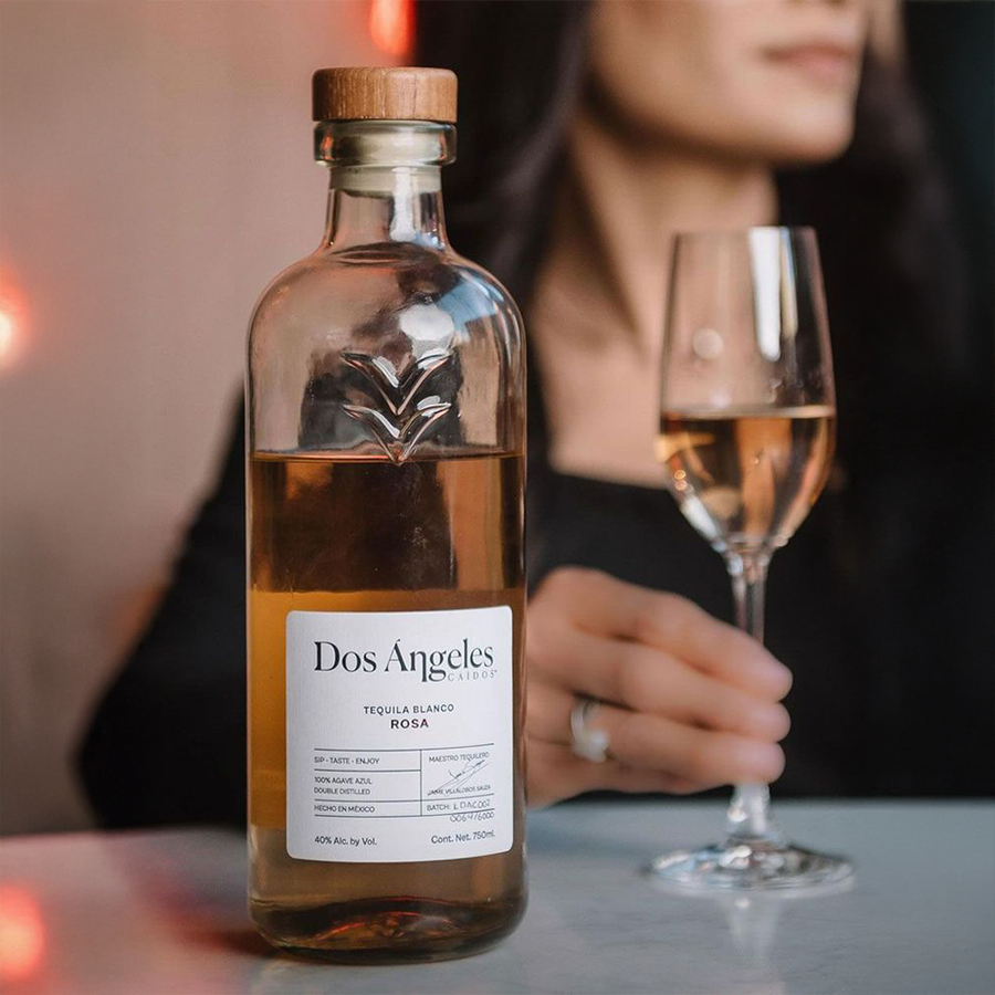 Dos Angeles Caidos Rosa Blanco Tequila