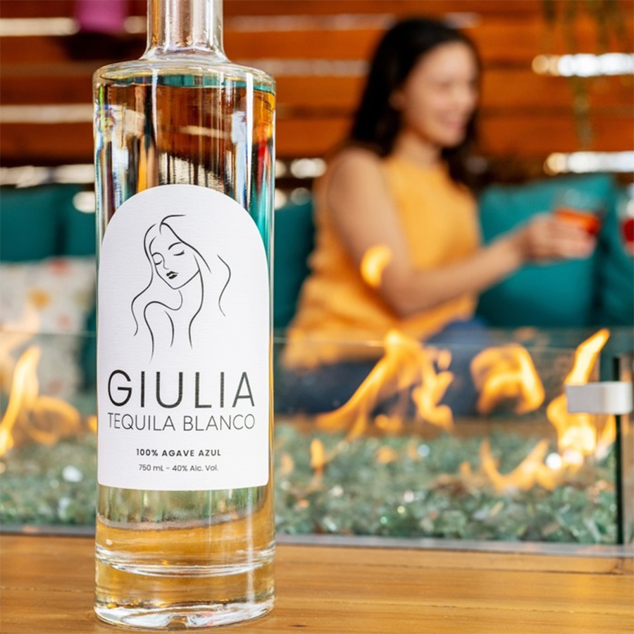 Giulia Blanco Tequila