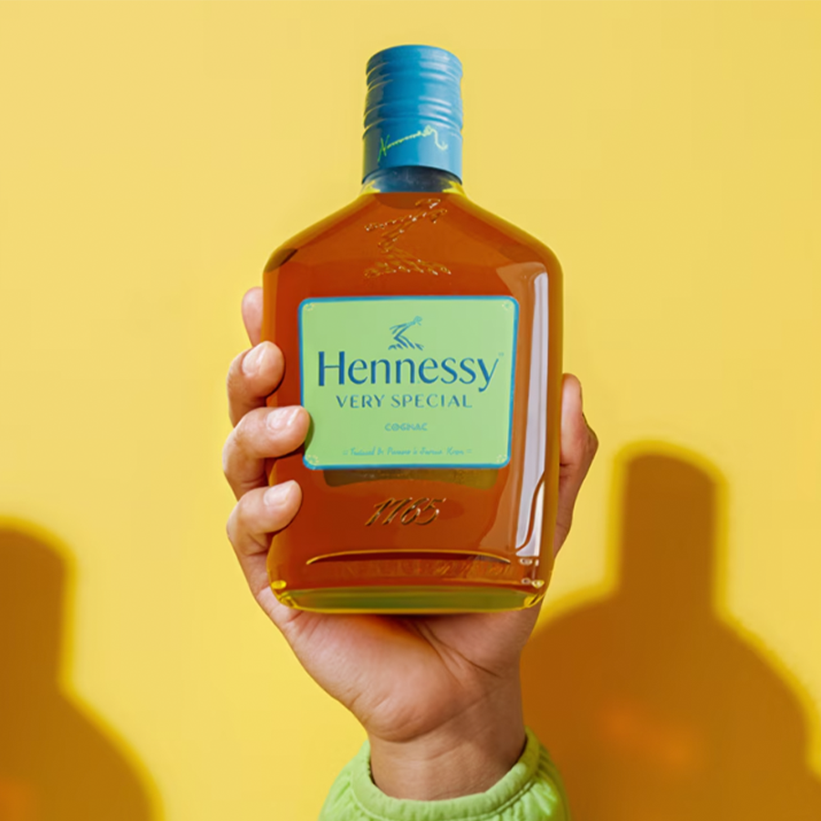 Hennessy VS Green Label “EOY” Cognac 200ml | Delivery & Gifting
