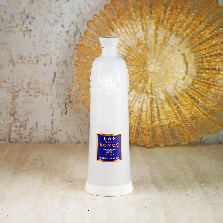 Komos Añejo Reserva Tequila