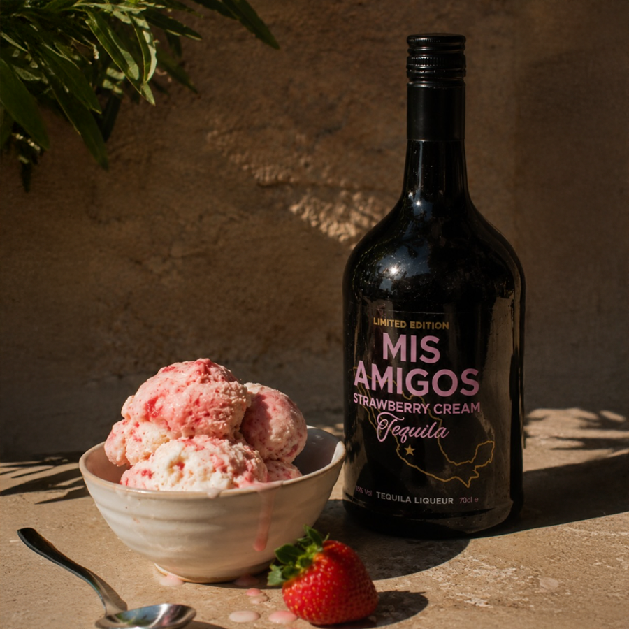 Mis Amigos Strawberry Cream Tequila 700ml