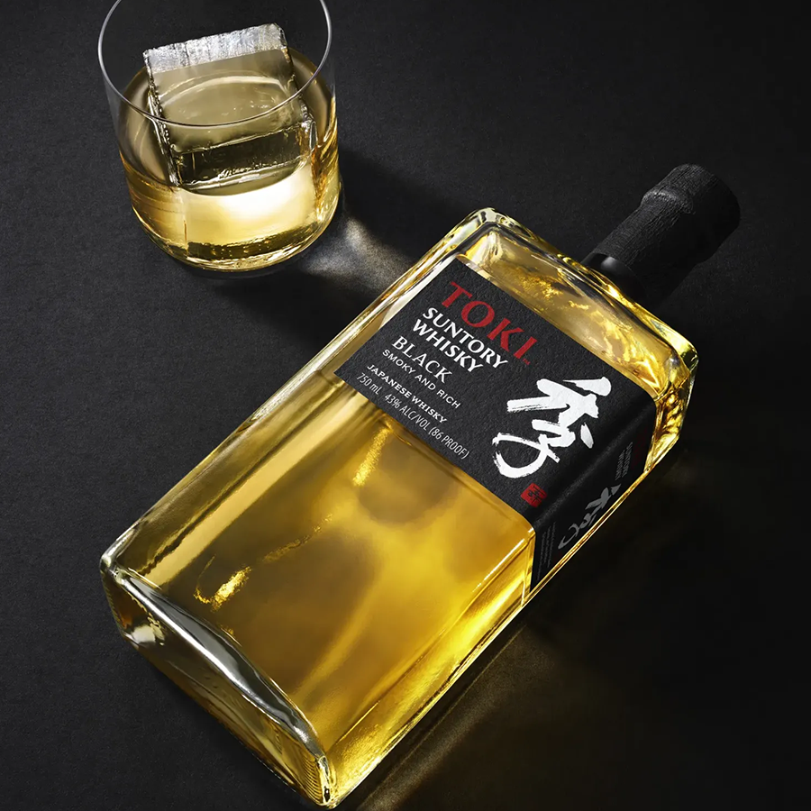 Suntory Black Whisky Toki