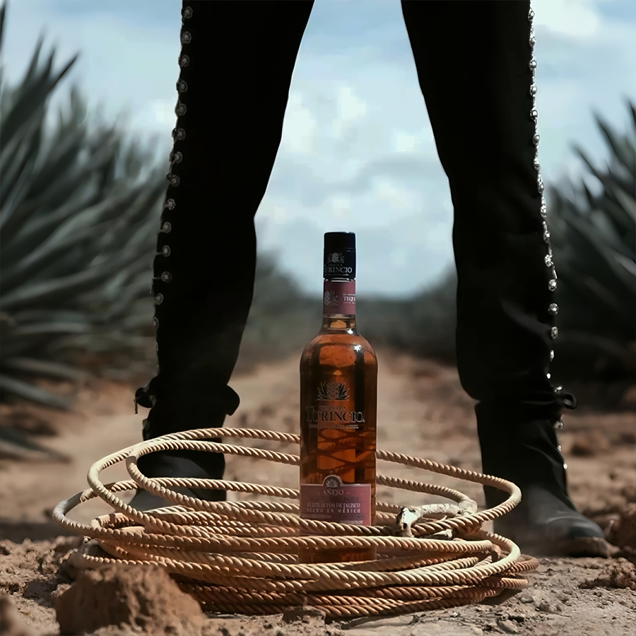 Turincio Añejo Tequila
