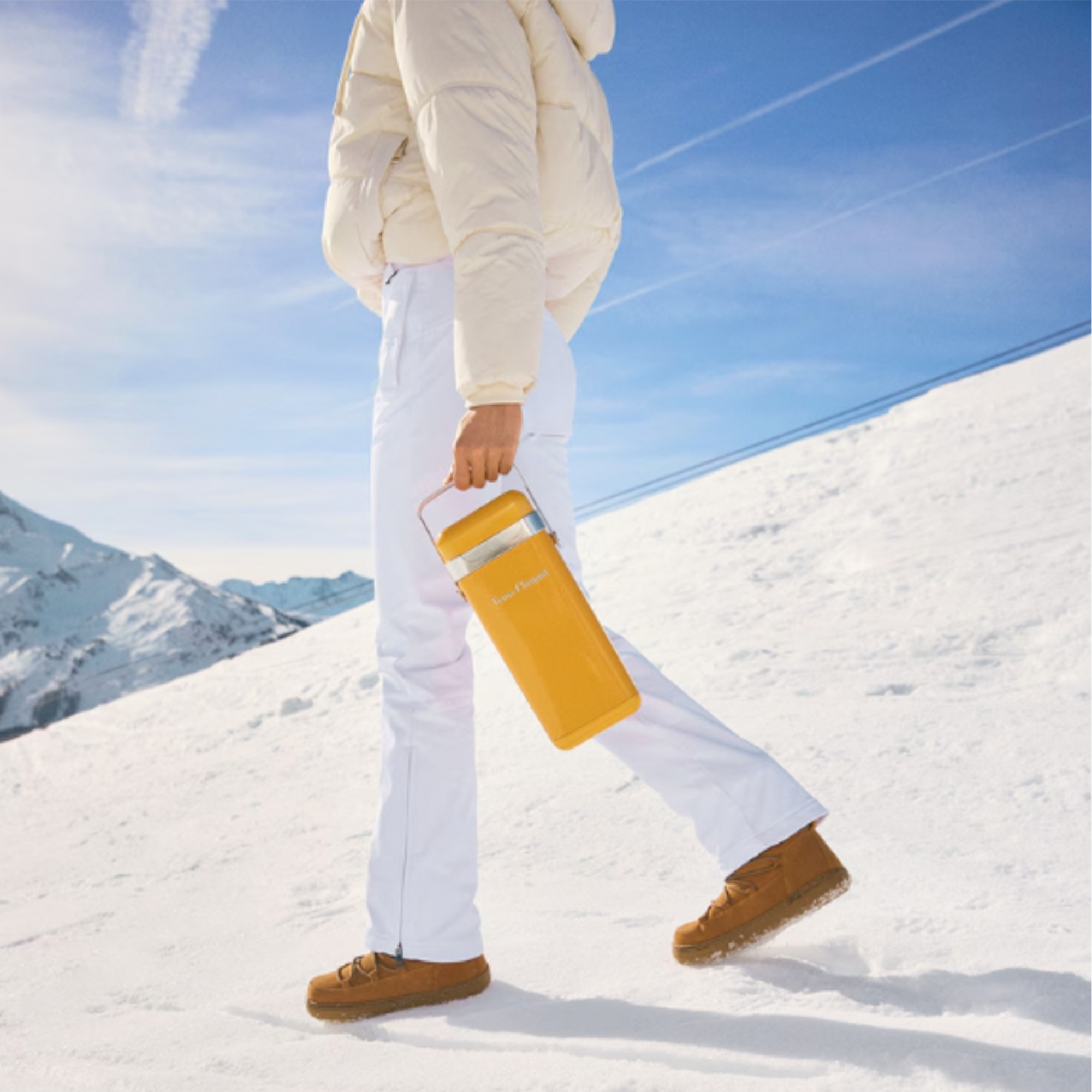Veuve Clicquot Yellow Brut with Cooler