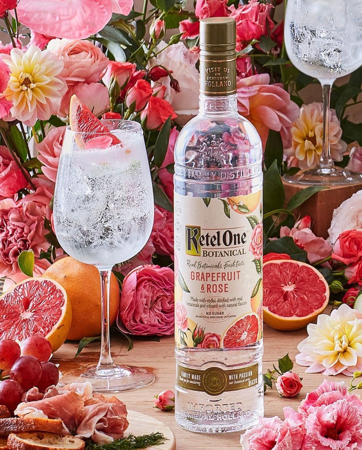 Ketel One Vodka Botanical Grapefruit & Rose
