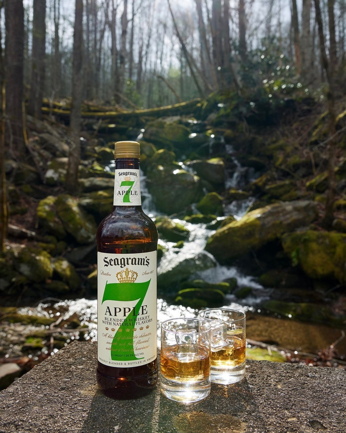 Seagram's 7 Orchard Apple Whiskey