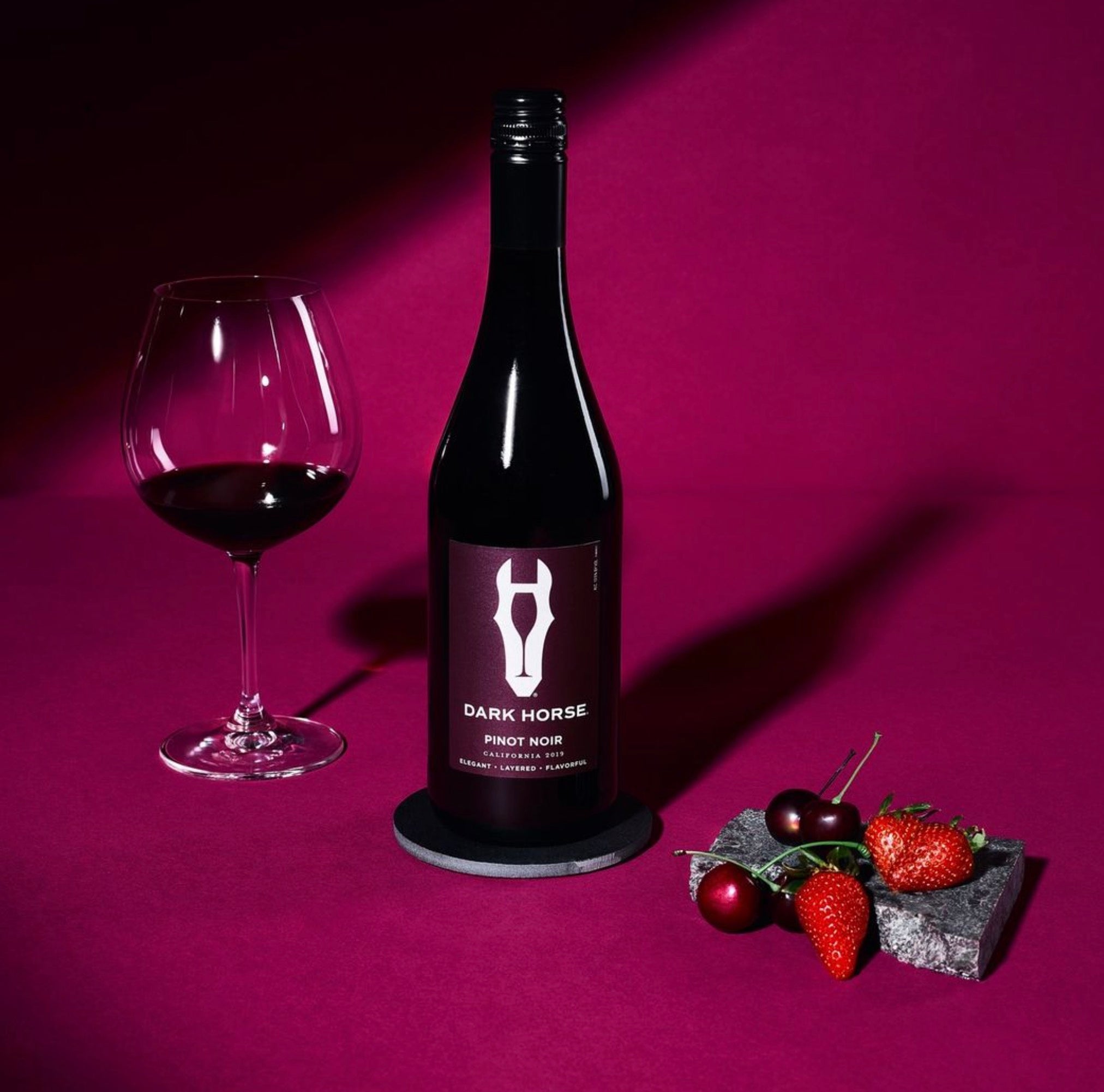 Dark Horse Pinot Noir